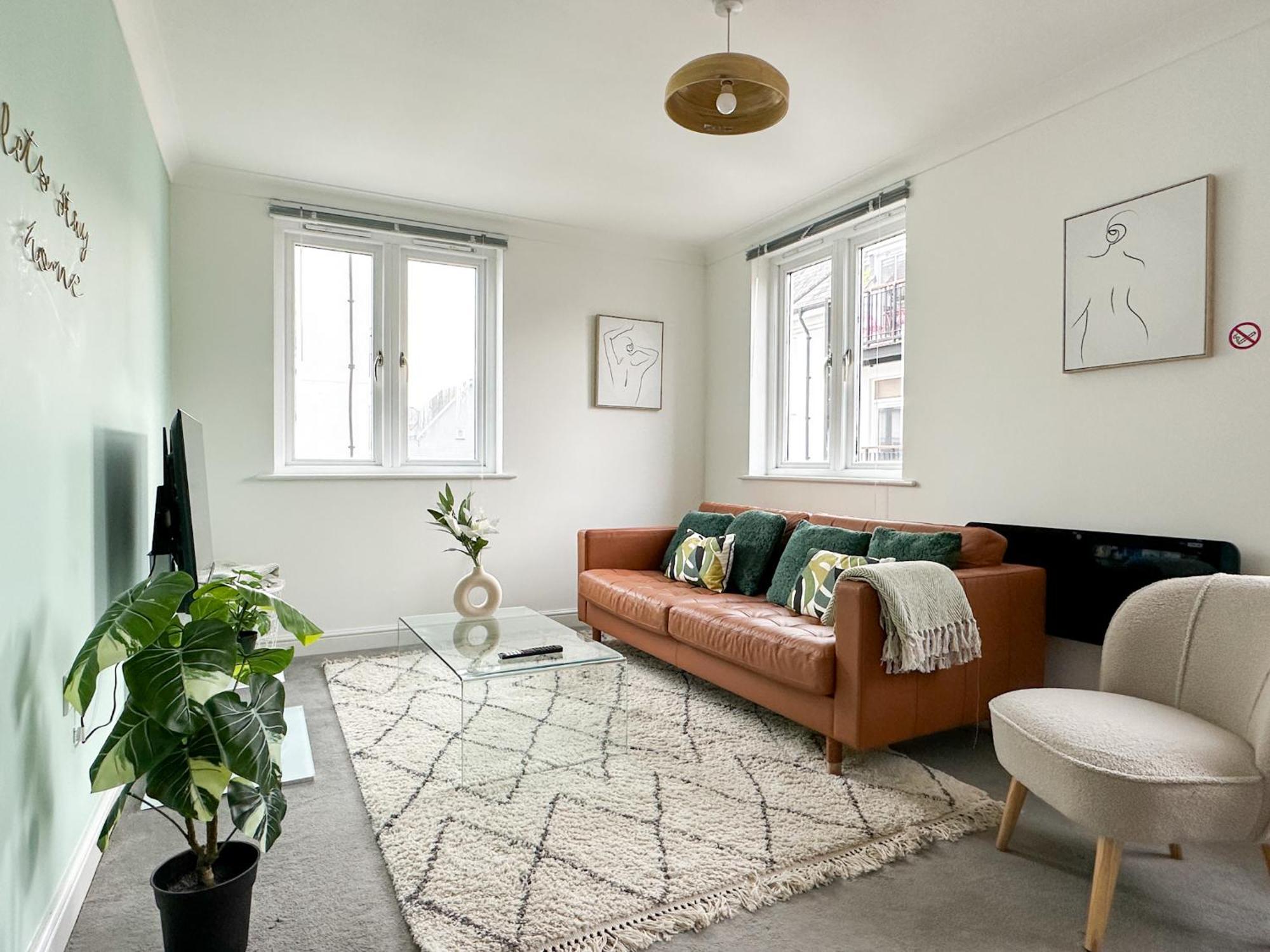 Luxury 2 Bedroom City Centre Apartment - Secure Parking - Amazing Location! Кэнтербари Экстерьер фото